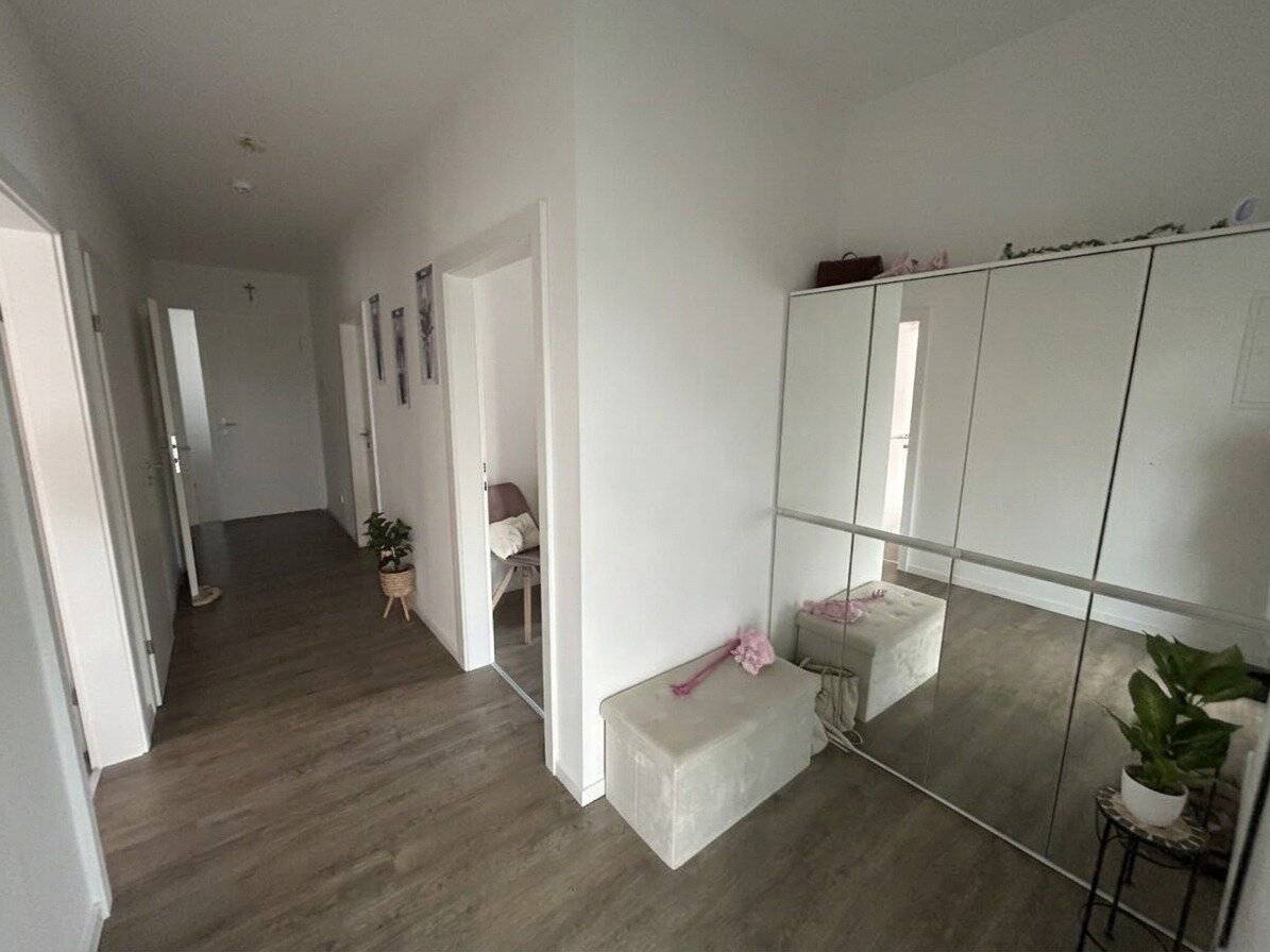 Furnished Modern 4-Room Terrace Apartment in Diersbach, 117m², 2 Parking Spaces, Underfloor Heating