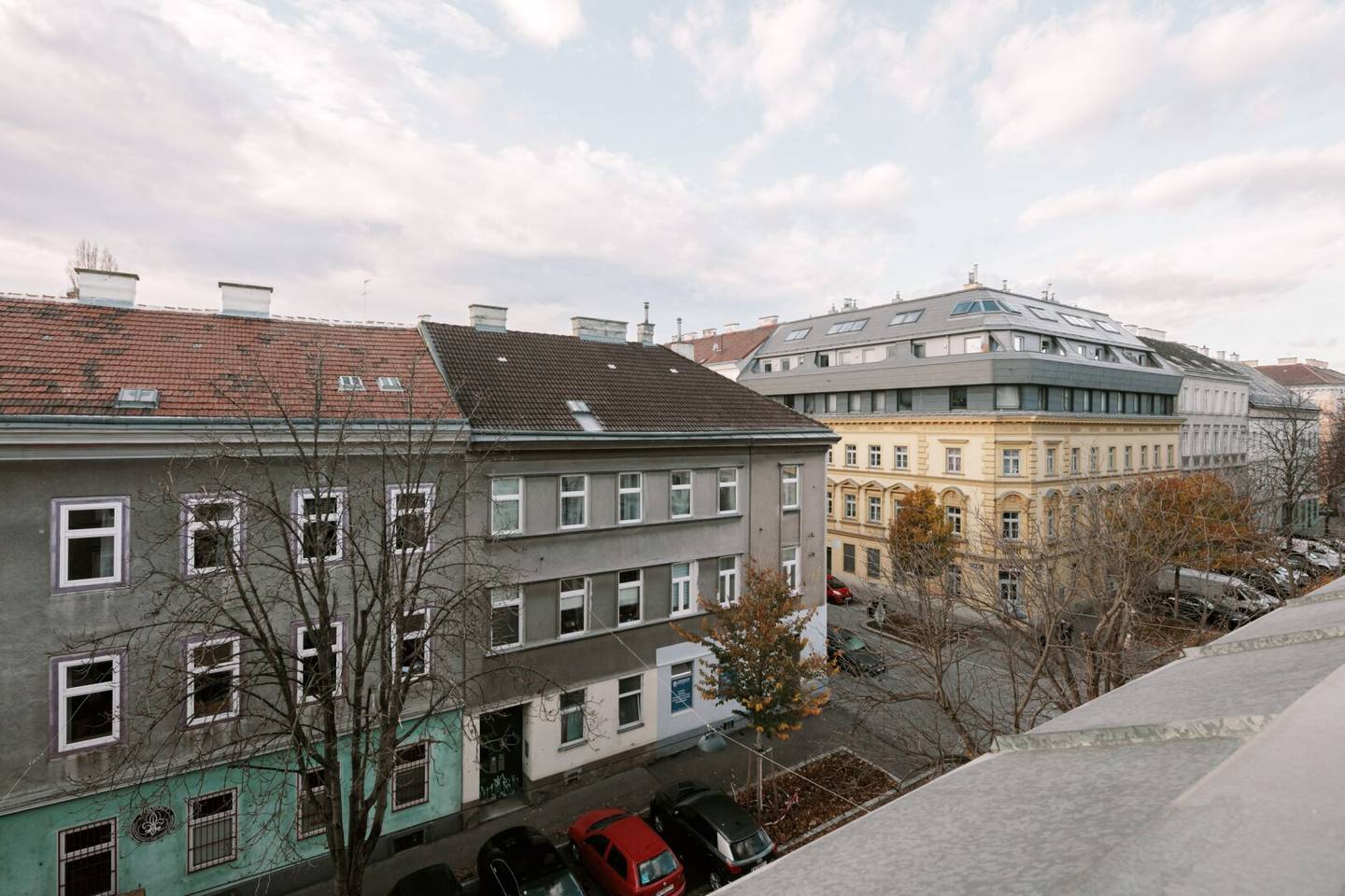 Bright 4-room apartment in a quiet location near Brunnengasse