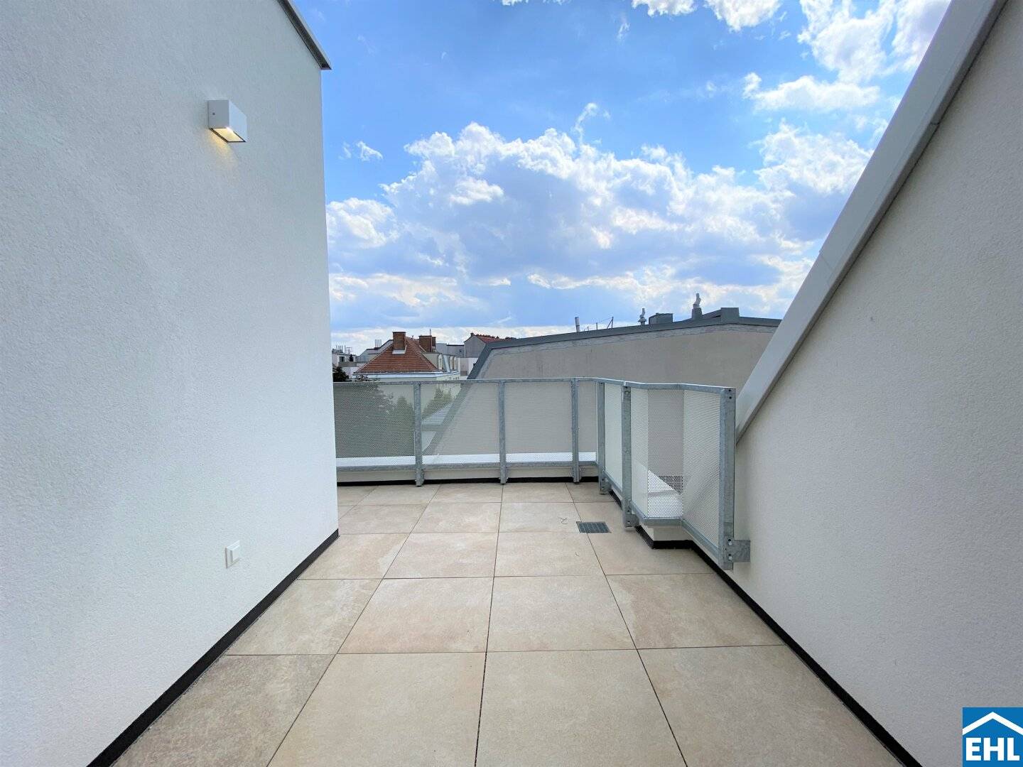 Around the Corner: Residential dream with generous outdoor space