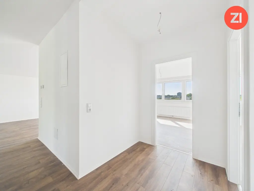 Helle Wohnung in Bahnhofsnähe mit Balkon und Stellplatz