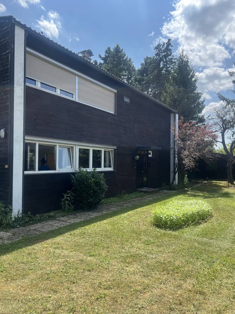 Ruhig gelegene Familienwohnung mit großem Garten