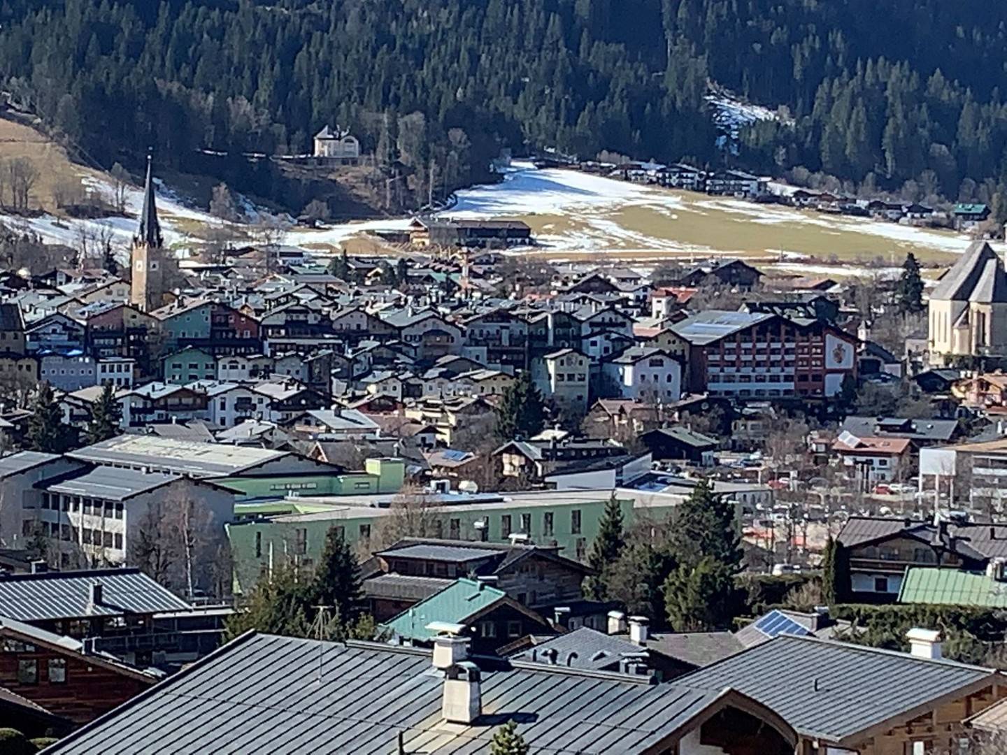 Sonnberg Panoramablick und Neubaupotenzial Wohnung