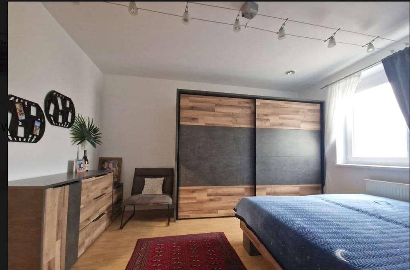 Helle Wohnung mit Solaranlage und Tiefgarage
