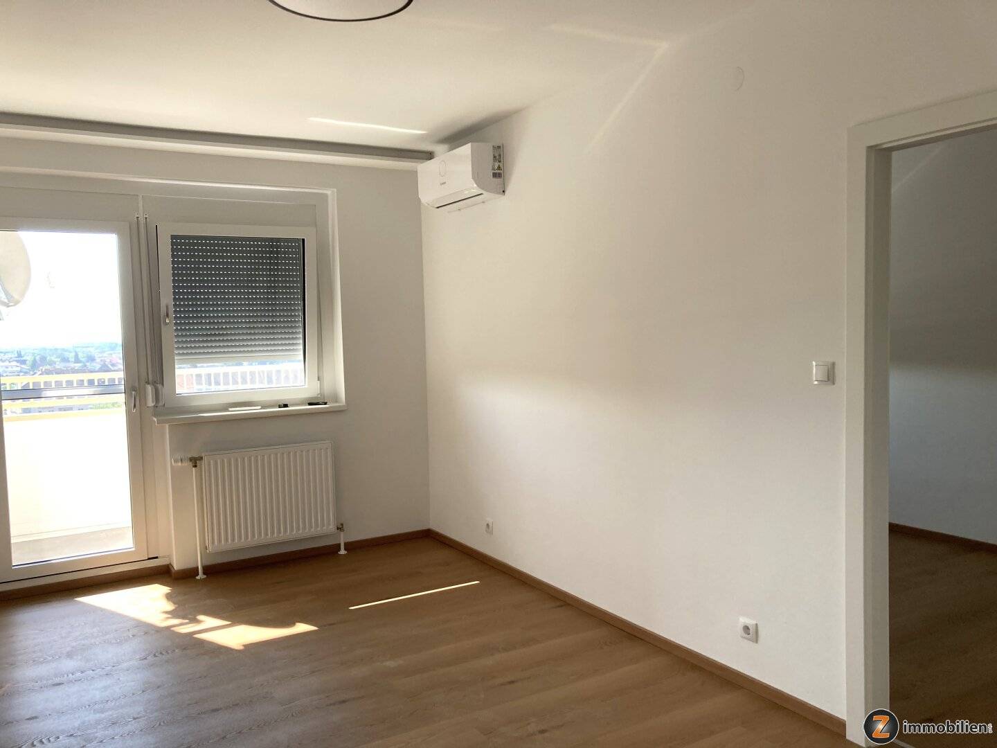 Oberwart Zentrum: Komplett renovierte, neuwertige Mietwohnung!