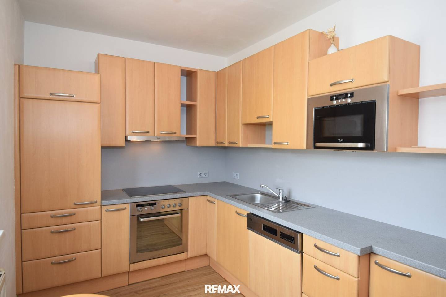 Bright top floor with a view – ideal for couples and small families