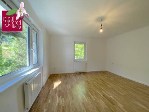 Bright 4-room apartment with garage and communal garden in quiet location of Hietzing