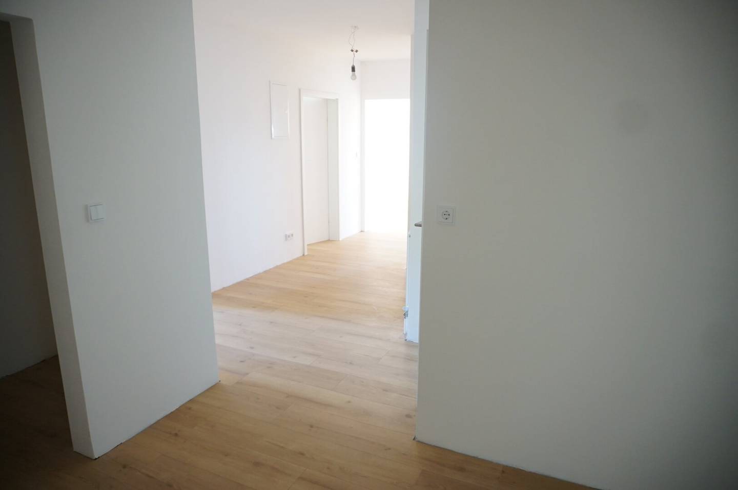 Sanierte 3-Zimmer-Eigentumswohnung in schöner Siedlungslage mit Loggia und Tiefgaragenstellplatz in Kindberg