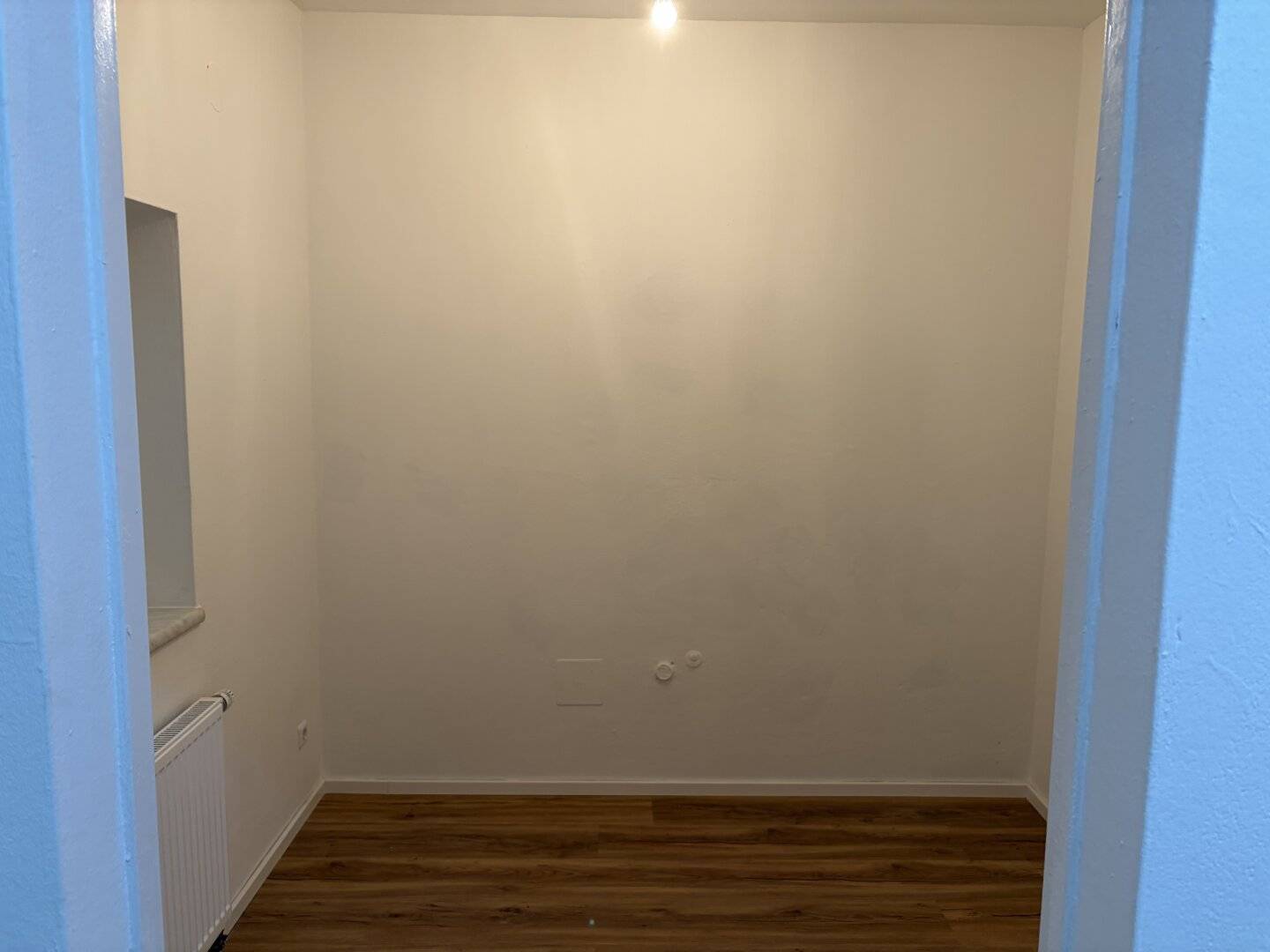 Stylish 3-room apartment, newly renovated with private entrance