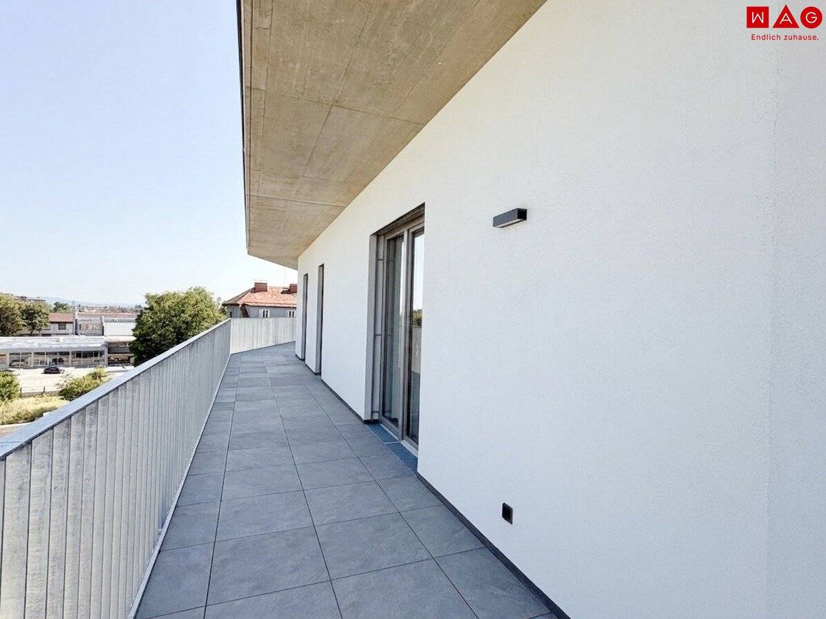 Erstbezugs Familienwohnung mit Terrasse!