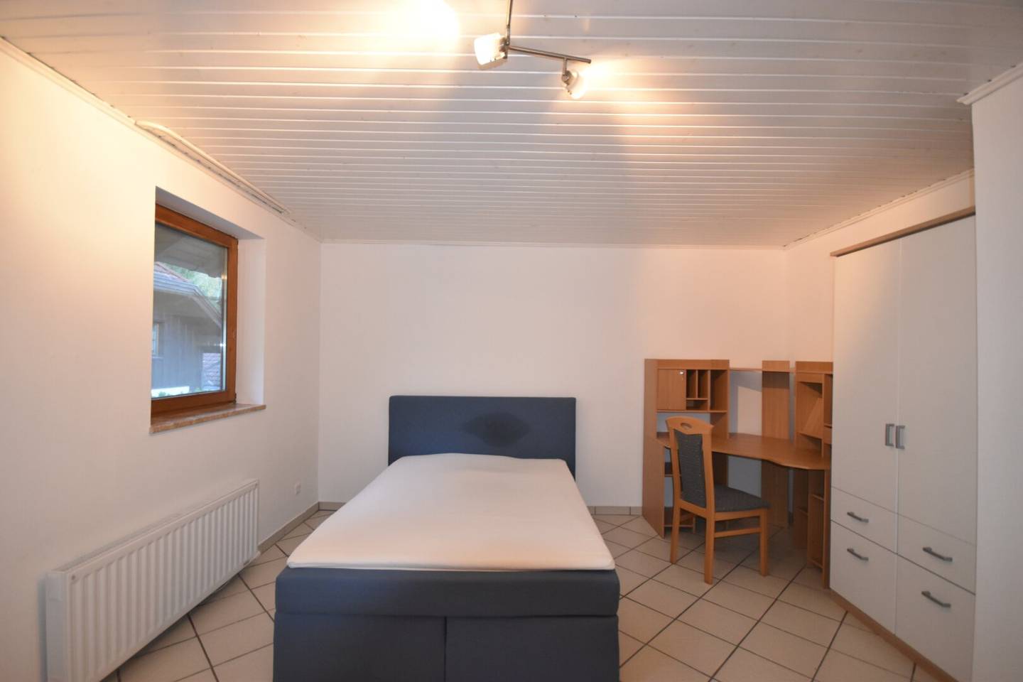 GRÖDIG - Small apartment with balcony and car parking space