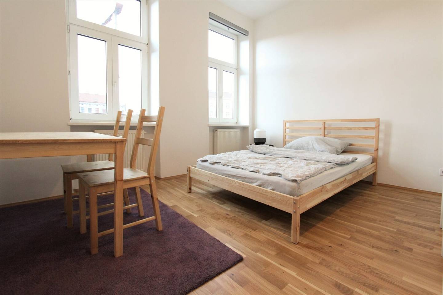 Sunny, furnished 1-room apartment in the heart of Vienna Short-term rental