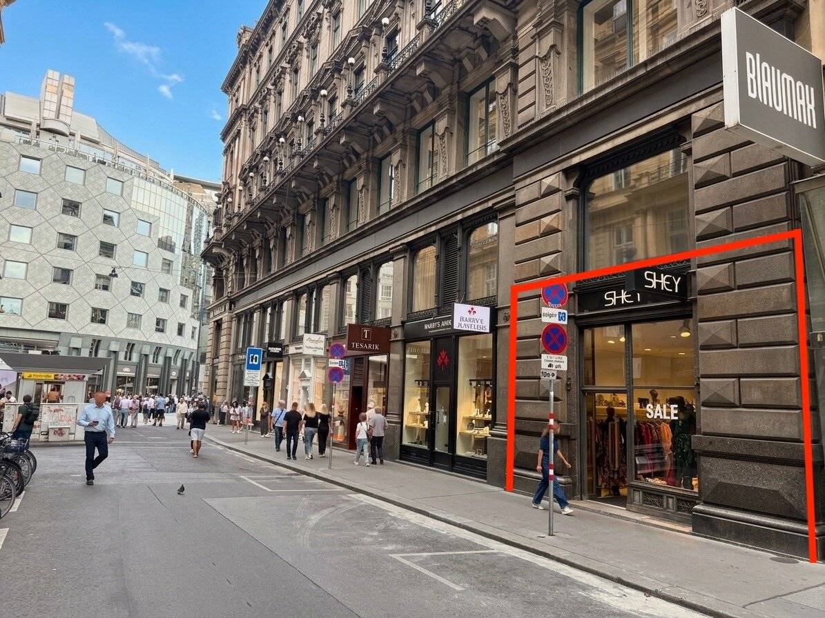 PRIME LOCATION NEAR ST. STEPHEN'S CATHEDRAL &amp; GRABEN | 155 m² RETAIL SPACE | 1010 VIENNA | FROM 01.01.2027
