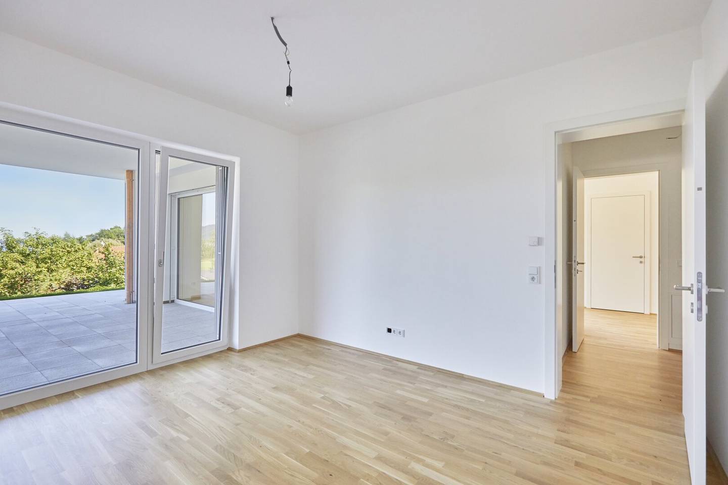 Exklusive 3-Zimmer Wohnung mit Wohnbaupreis und 192 m² Eigengarten