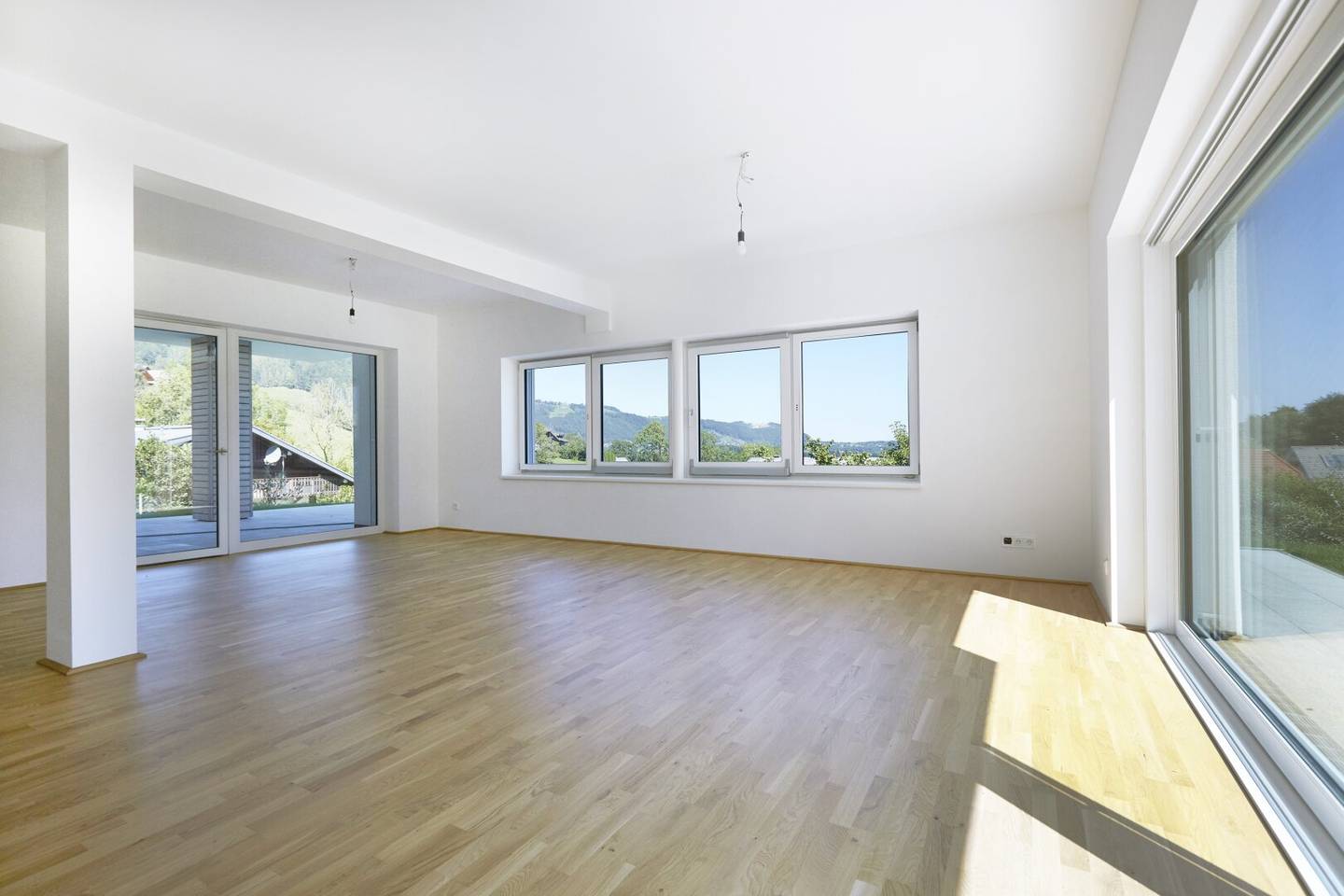 Exklusive 3-Zimmer Wohnung mit Wohnbaupreis und 192 m² Eigengarten