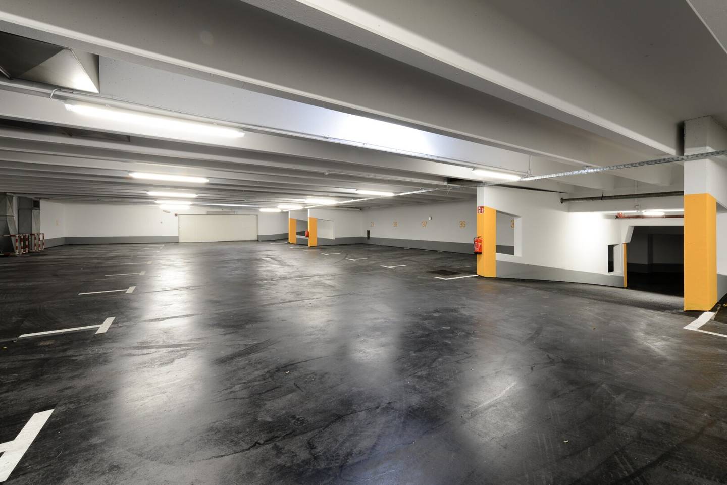PROVISIONSFREI! Tiefgaragenstellplatz in der Pelzgasse
