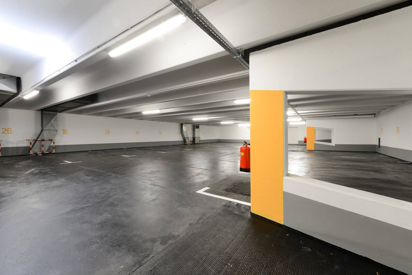 PROVISIONSFREI! Tiefgaragenstellplatz in der Pelzgasse