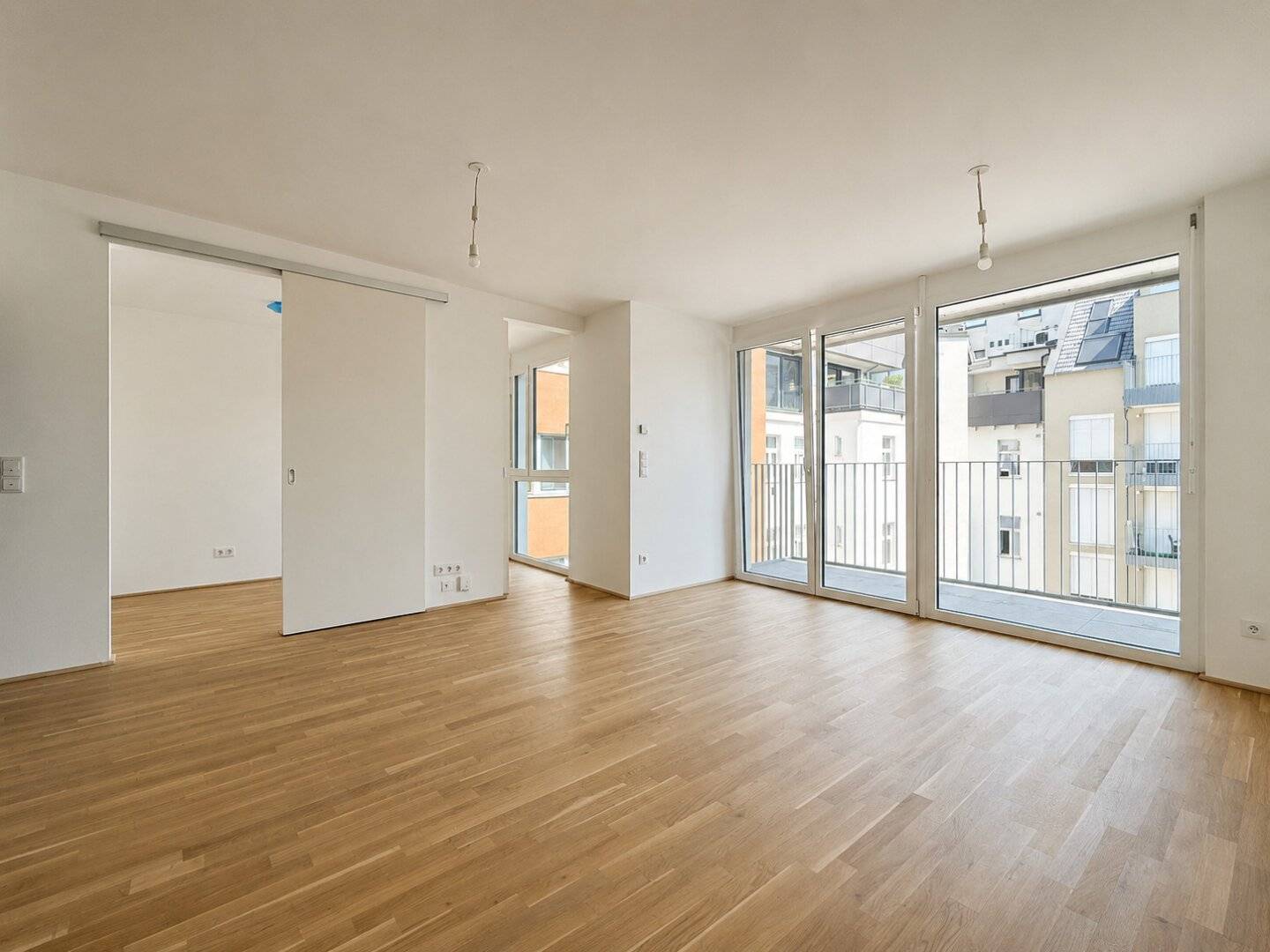 Smart investment in Vienna: 2-room new build, high rentability, low operating costs - kitchen included
