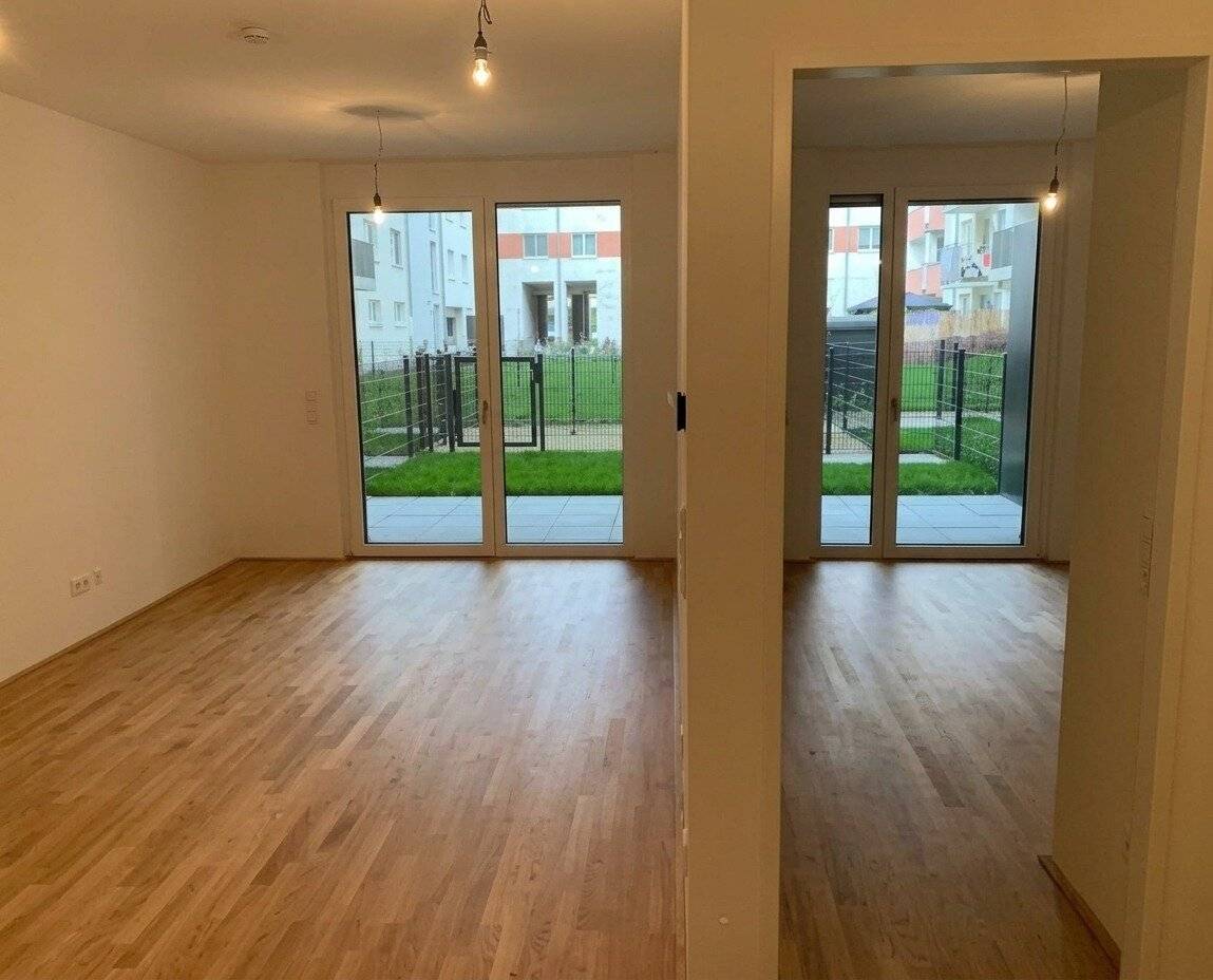 Beautiful 2-room apartment with garden