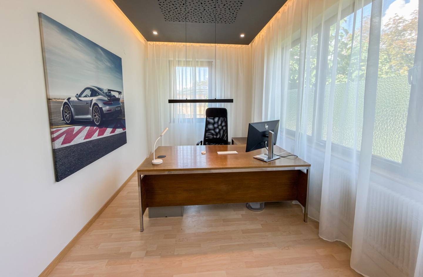 Business Desk in Klagenfurt – Desks for Rent