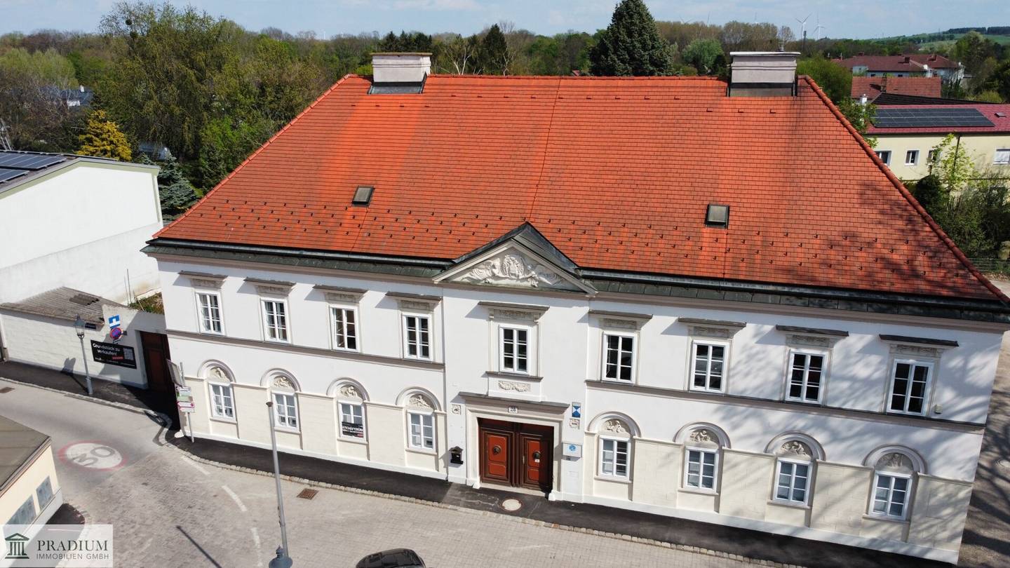 Charmantes Zinshaus mit 7 Bestandsobjekten &amp; Entwicklungspotenzial in Bestlage von Bruck an der Leitha