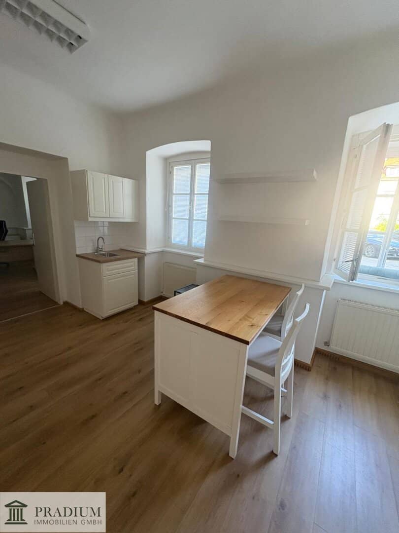 Charmantes Zinshaus mit 7 Bestandsobjekten &amp; Entwicklungspotenzial in Bestlage von Bruck an der Leitha