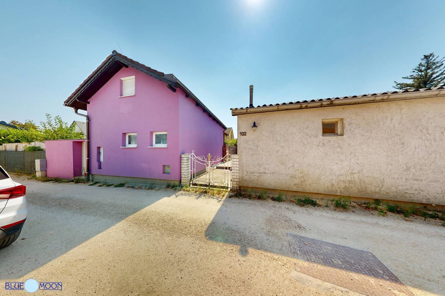 2100 Bisamberg, Badeteich Bisamberg, zwei Sommerhäuser auf 228m² Eigengrund + Pachtgrund, Seezugang, Ruhelage, nicht direkt am See jedoch nur 20 Gehsekunden zum See, Kaufpreis € 119.000,--