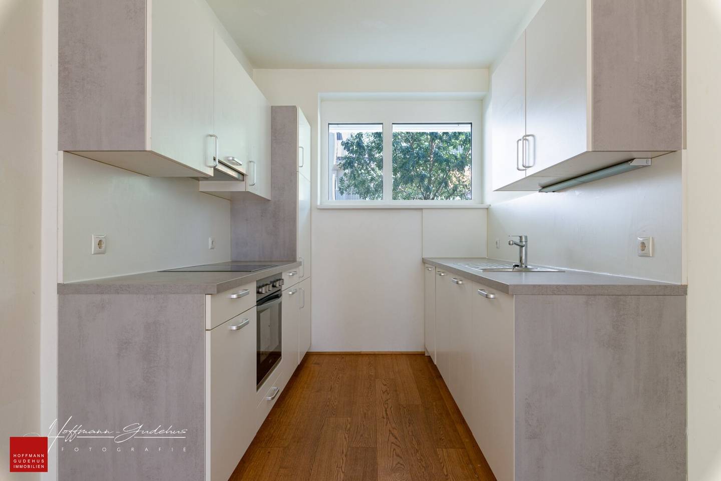 MODERNE 2-ZIMMER-GARTEN-WOHNUNG