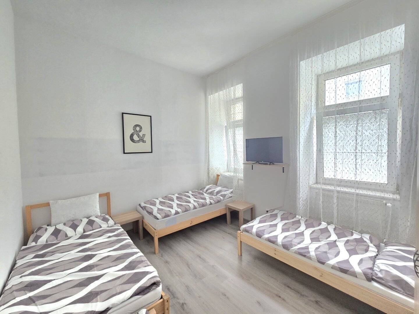 Attraktive Immobilie mit Wohnung, Geschäftslokal &amp; Kellerräumen – ca. 241 m² Wohn- und Nutzfläche