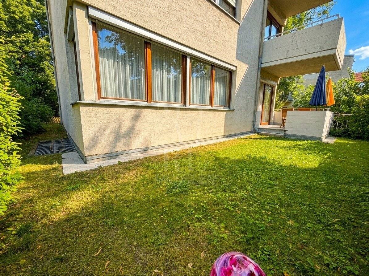 4-room garden apartment in the Türkenschanzcottage - ceiling height 2,80 m
