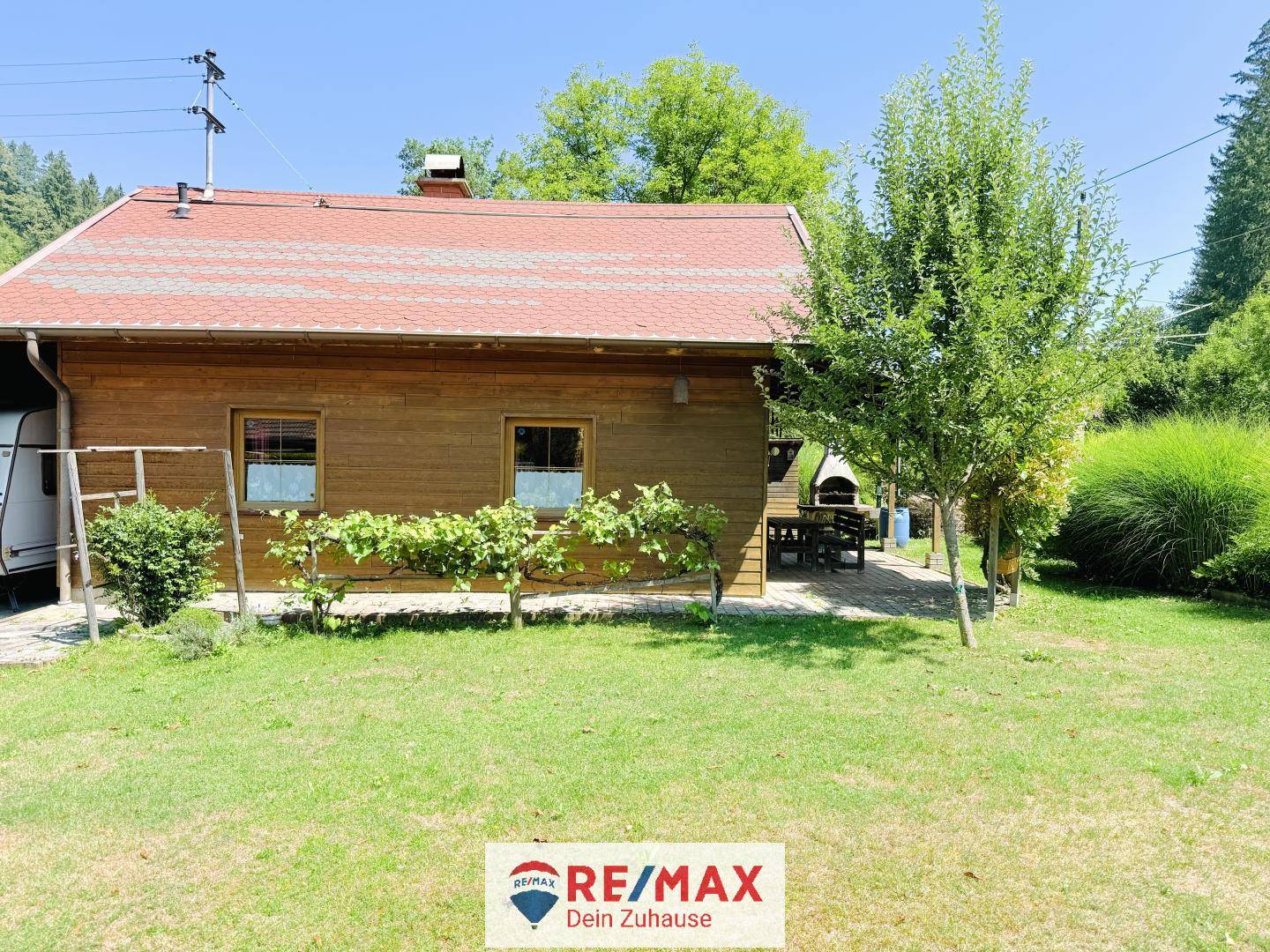 Charmantes Zuhause mit Garten und Entwicklungspotenzial Wohnung
