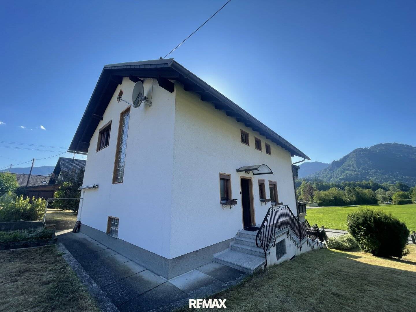 Charmantes 6-Zi-Haus in Altenmarkt, 152m², Garten, Garage, teilrenoviert um 250.000€