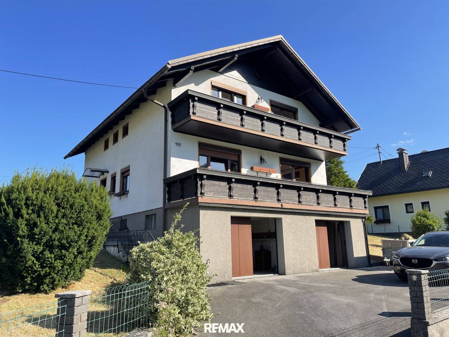 Charming 6-room house in Altenmarkt, 152 m², garden, garage, partly renovated for €250,000