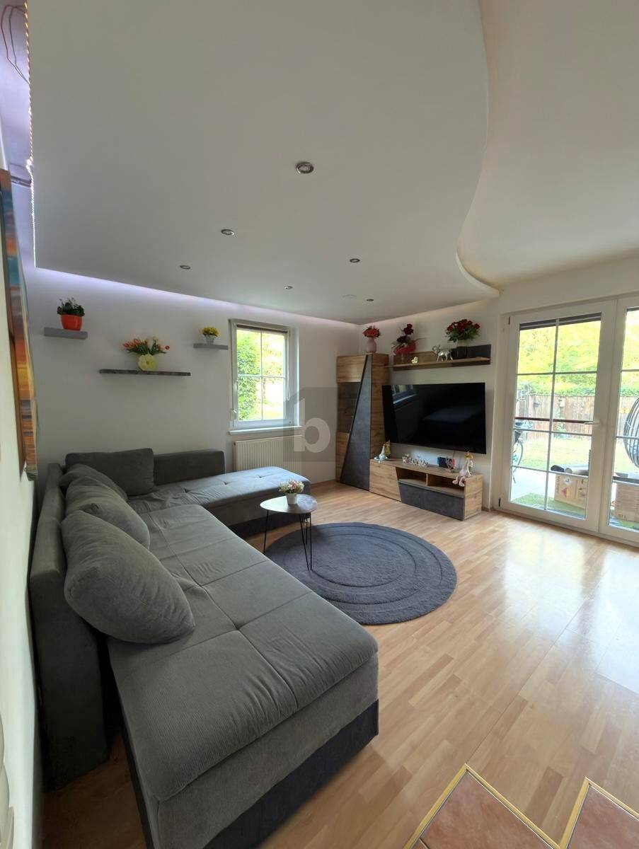 Bezugsfertige Erdgeschosswohnung mit Terrasse und Garten