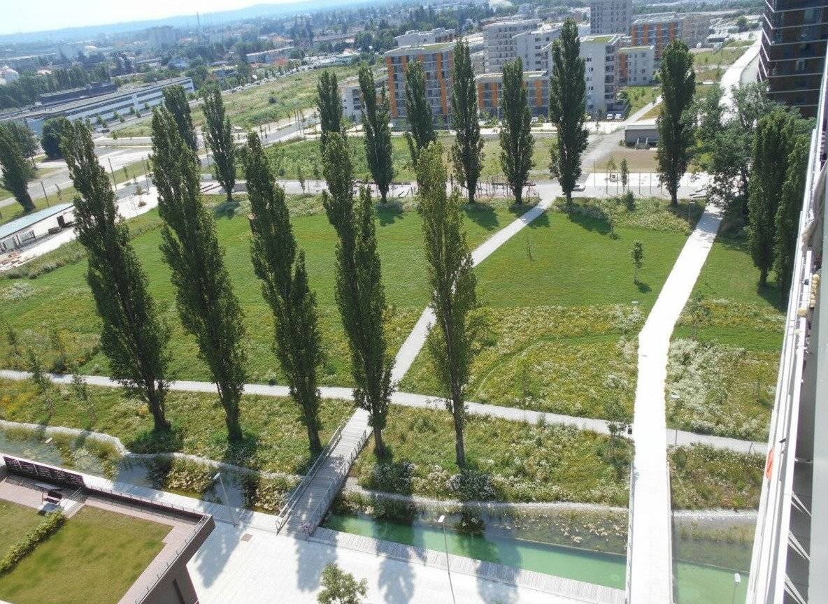 Q5 am PARK sonnige 3ZI 27m² Eck-Balkon im 14./letzten OG