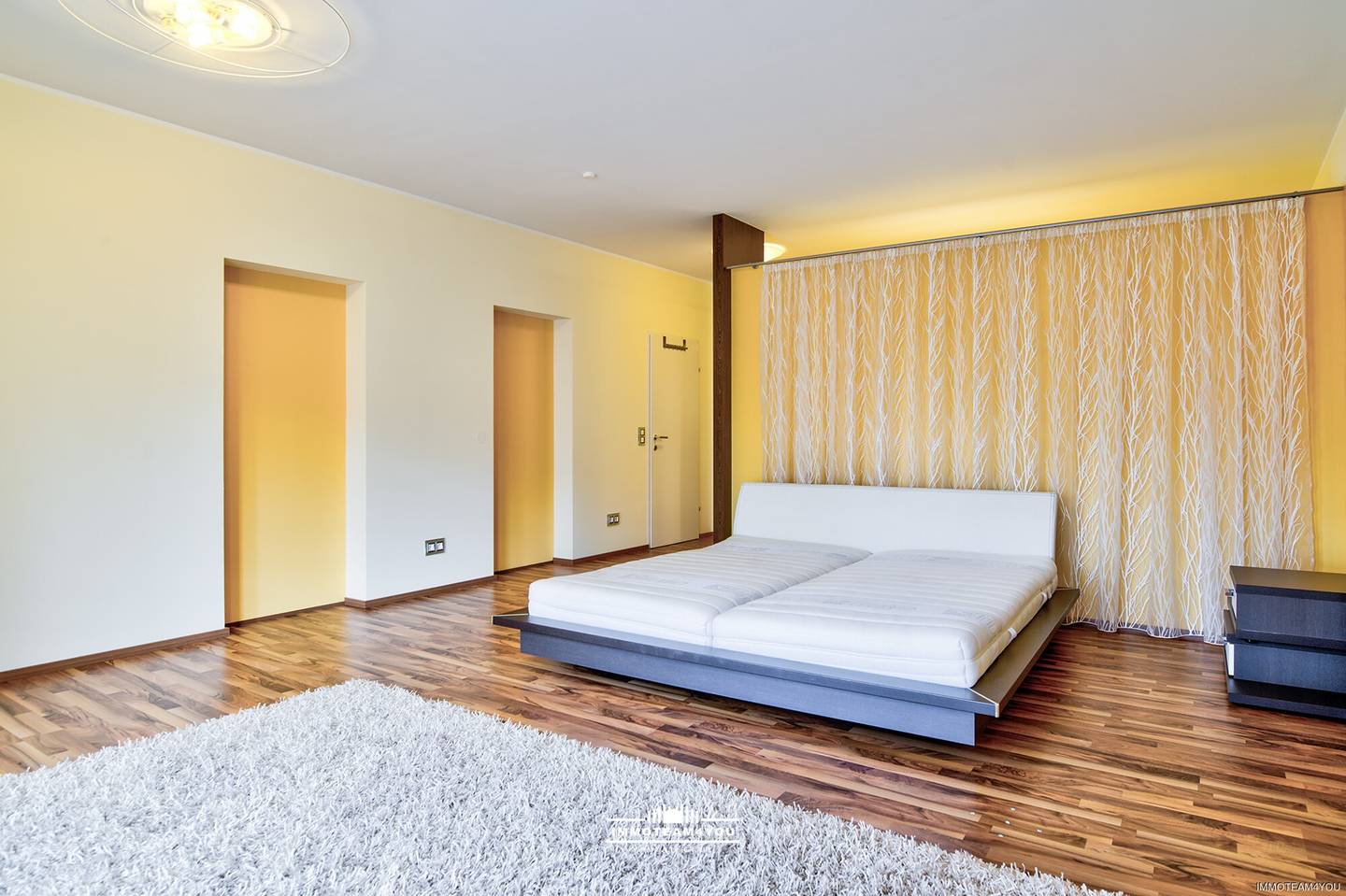 Modernized Wohnung with underground parking and sunny southwest orientation