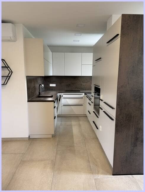Investment apartment in central spa location with parking and balcony