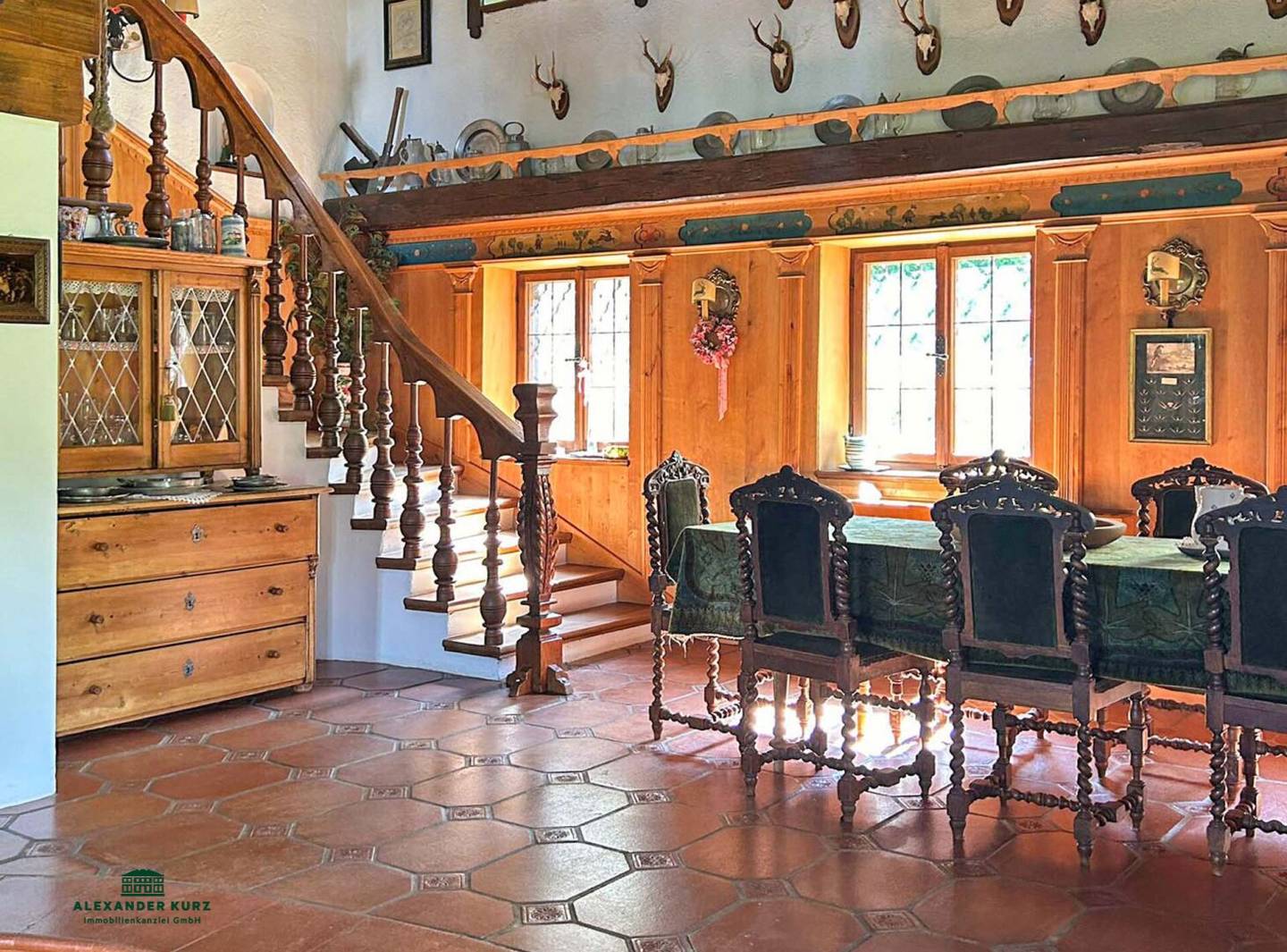 Historical country villa 30 km north of Salzburg