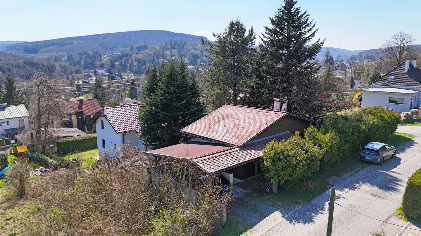 Einfamilienhaus in ruhiger Siedlungslage Nähe Norbertinum und Wienerwaldsee