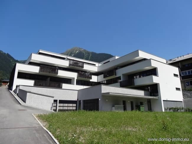 Ferienwohnung mit großer Terrasse und Tiefgarage