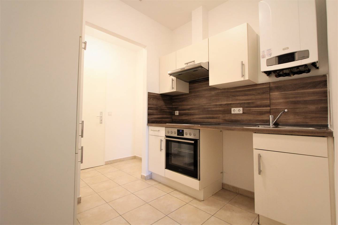 Short-term rental! Beautifully furnished, charming 1-room apartment in central location!