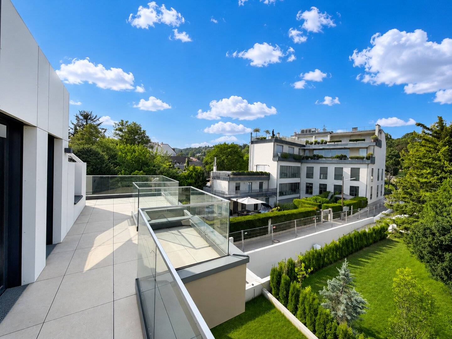 THE PEARLE SIEVERING! THE MOST LUXURIOUS PLACE IN VIENNA!