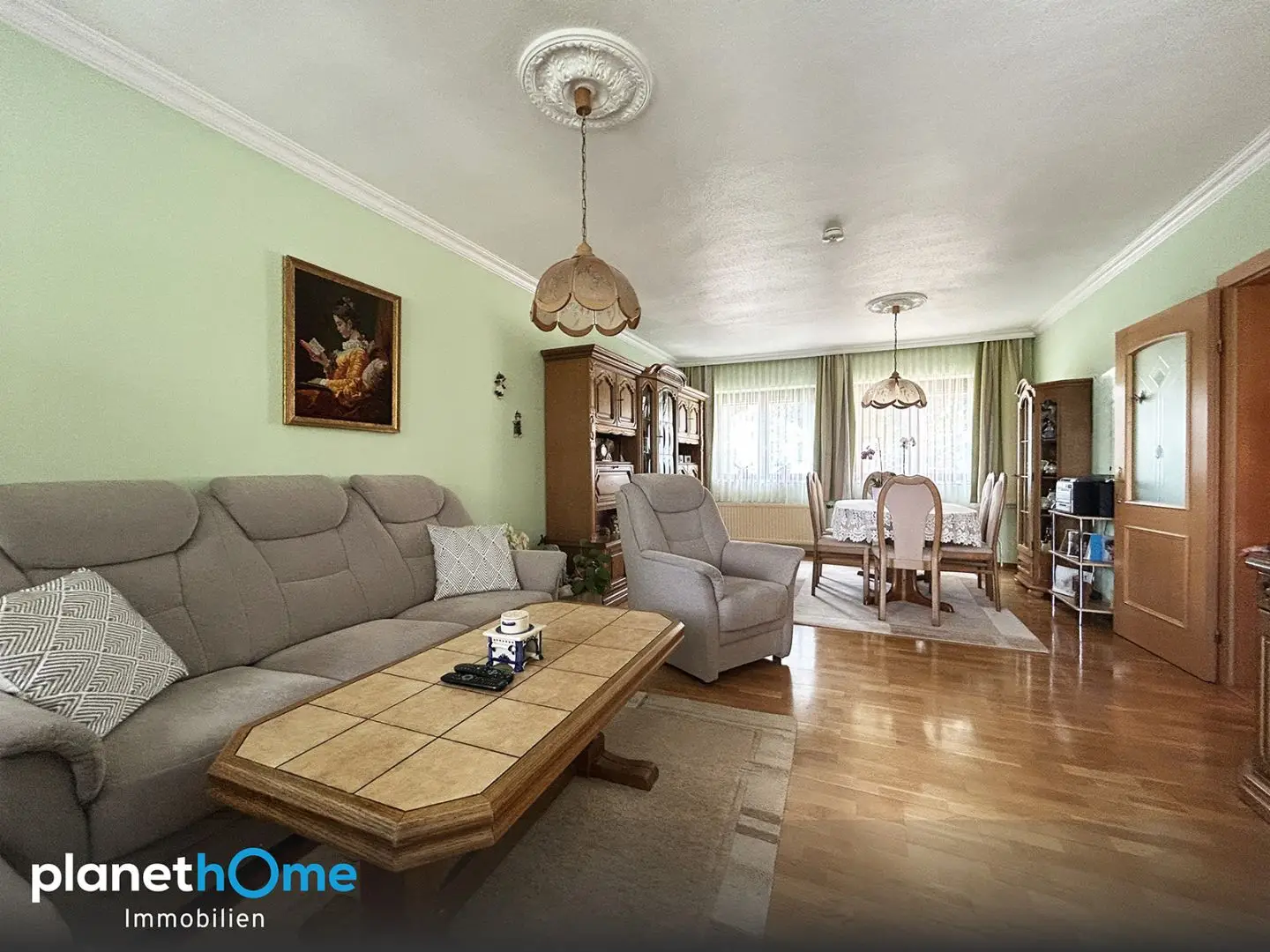 Harmonious home with sunny garden Family apartment