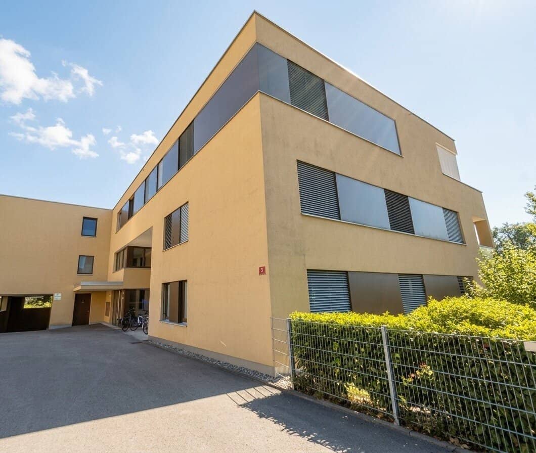 Like-new 3-room garden apartment in Sulz seeks a new tenant