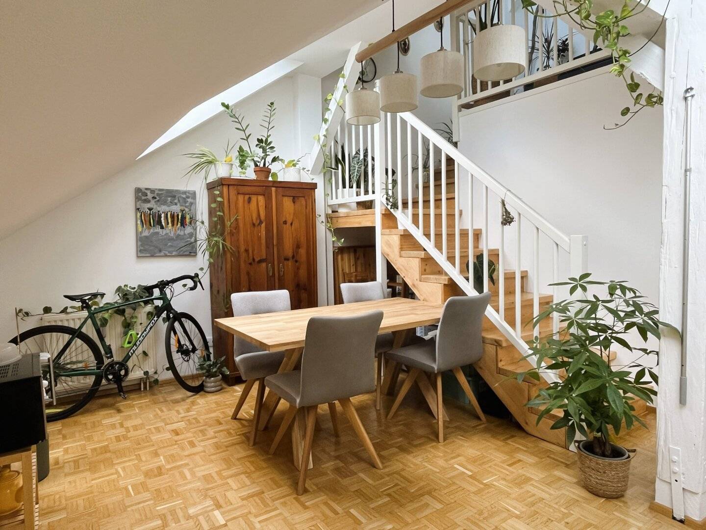 Beautiful 2-room gallery apartment with balcony in quiet Graz city centre location