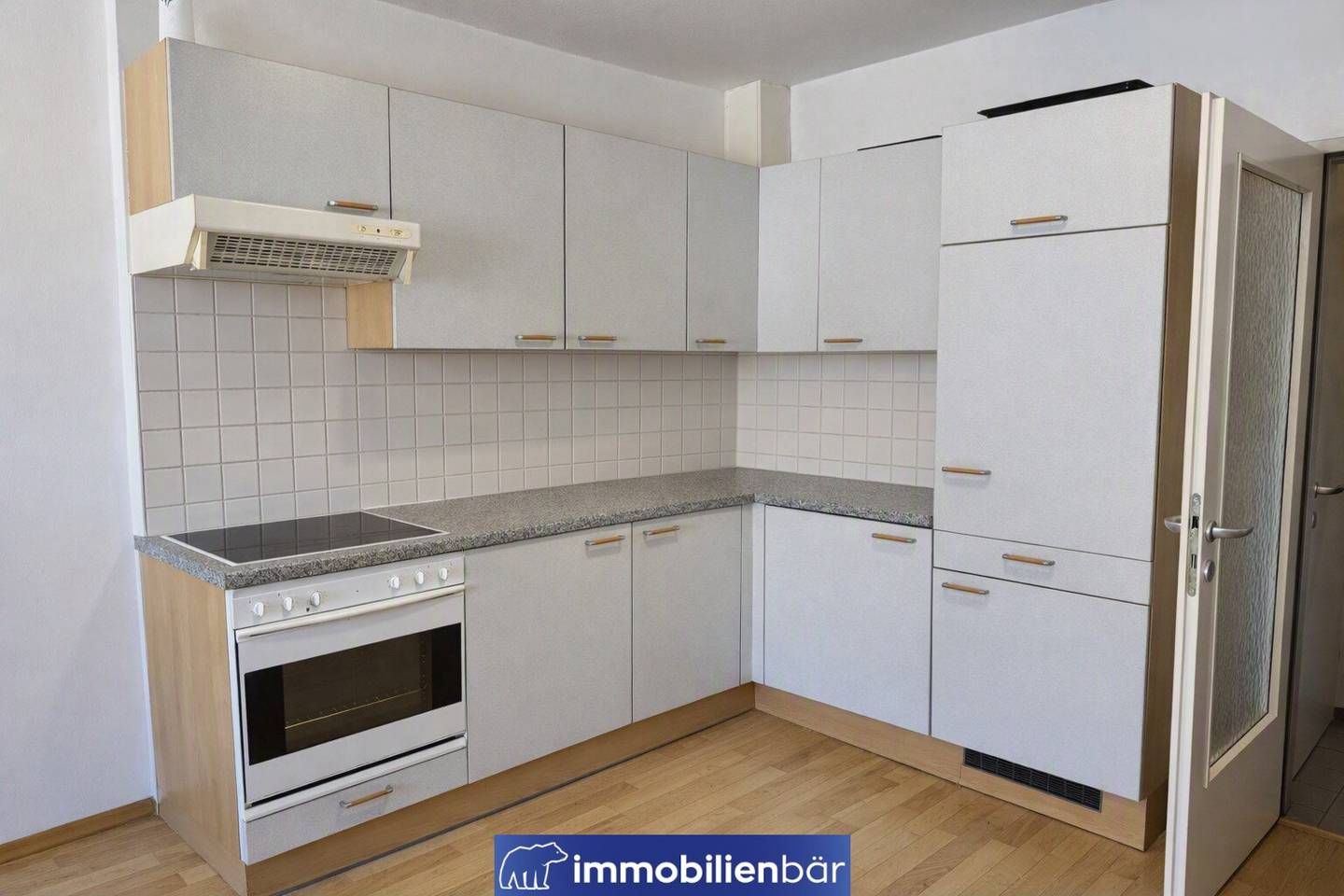 Practical, furnished apartment with kitchen