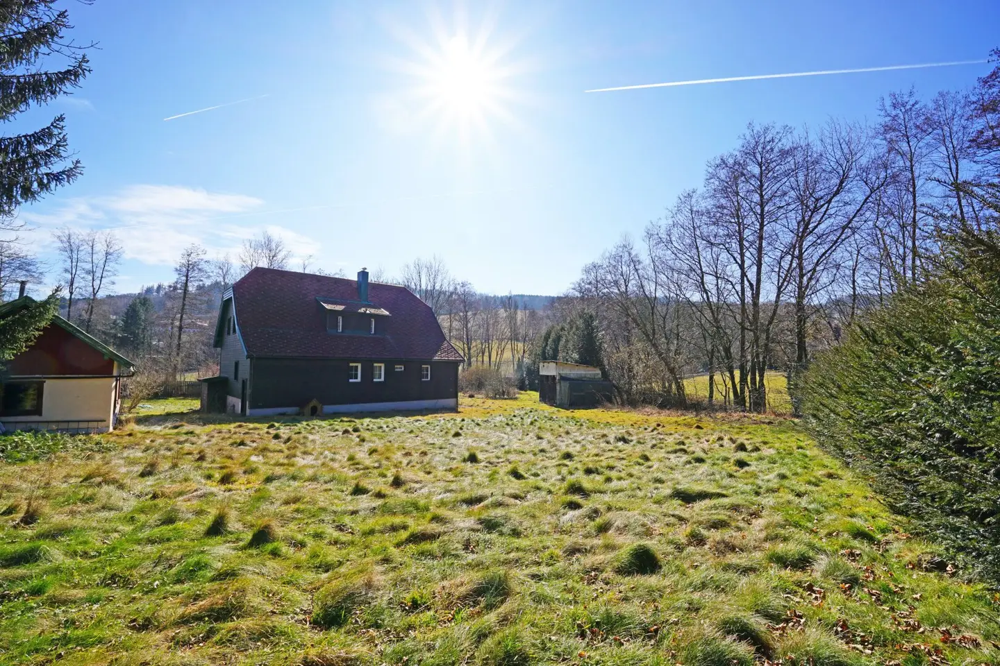 Building plot in idyllic green setting in the Irenental divisible with developer suitability
