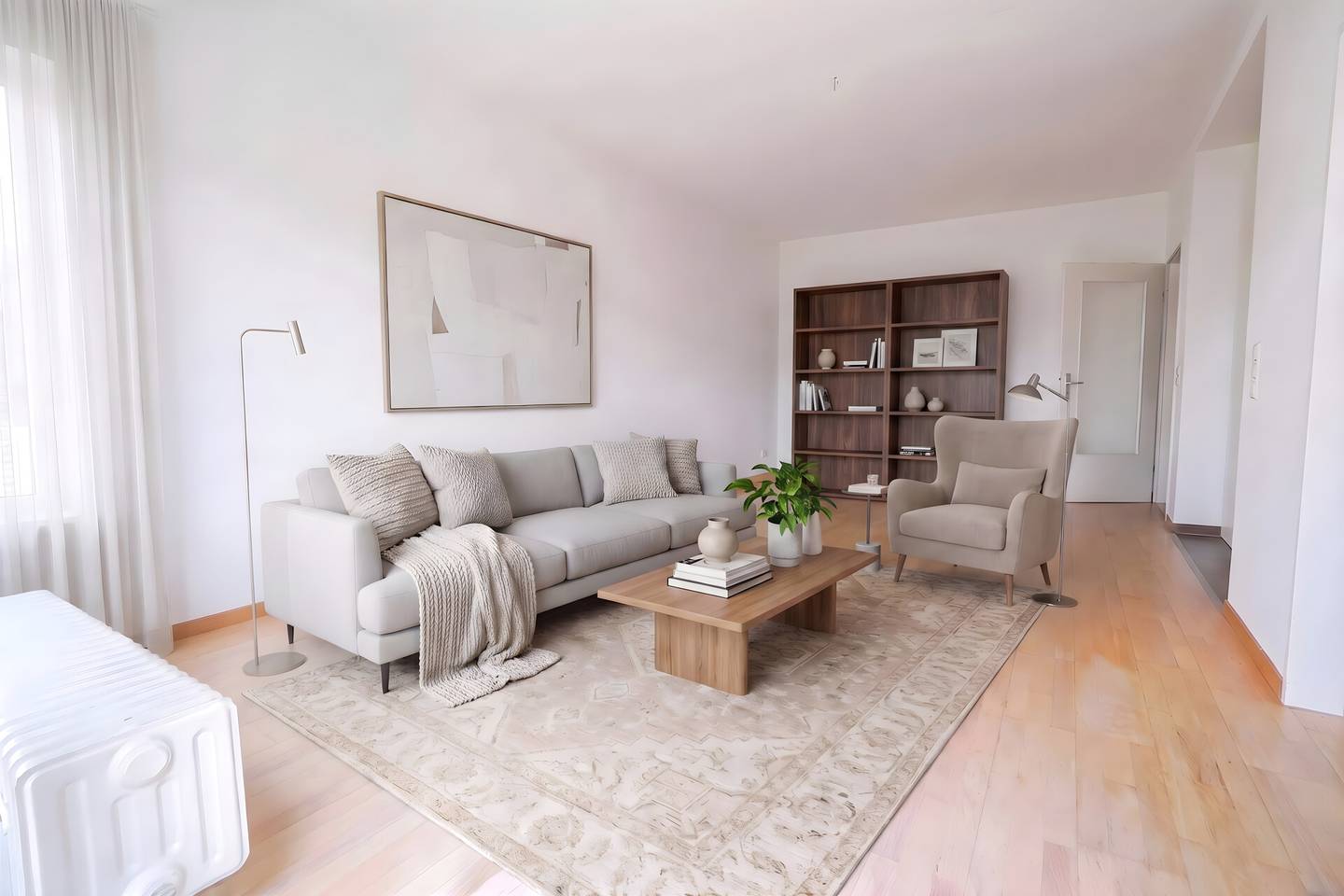 Bright Wohnung with large south balcony and mountain view