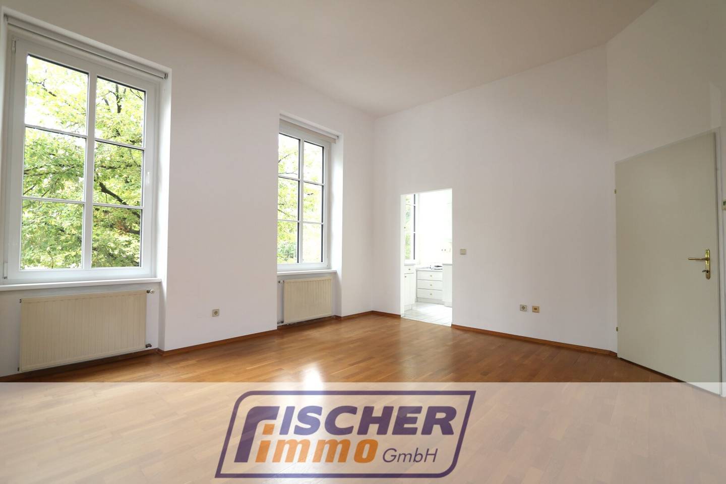 Traumhafte 1-Zimmer-Altbauwohnung im 1. Liftstock mit Gemeinschaftsgarten und Zentrumsnähe