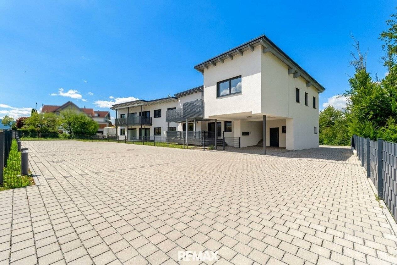 High-quality rented 2-room investment apartment with immediate yield in Drobollach am Faaker See