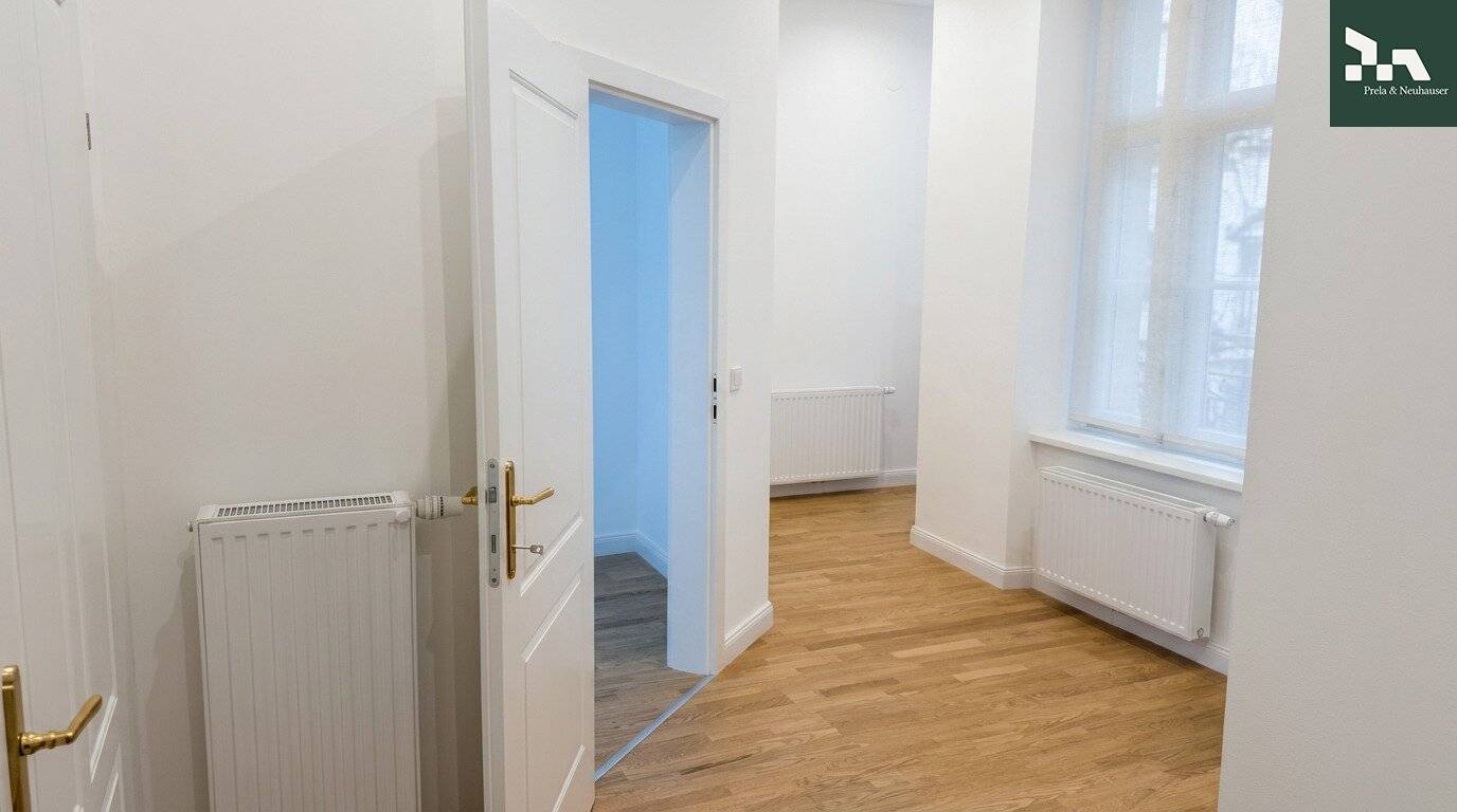 First occupancy after general renovation | 3-room apartment in prime location